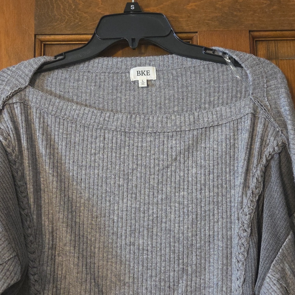 BKE Gray Ribbed Long Sleeve Top - Picture 4 of 7